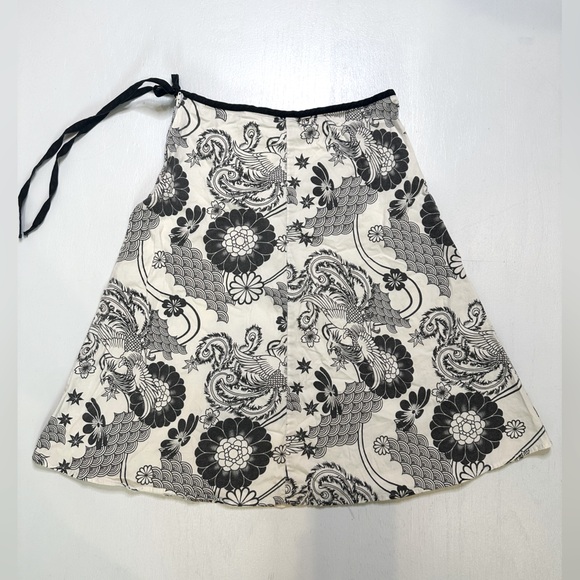 Vintage, Patterned black and white a-line skirt, size S, w/ side zipper - Picture 2 of 3
